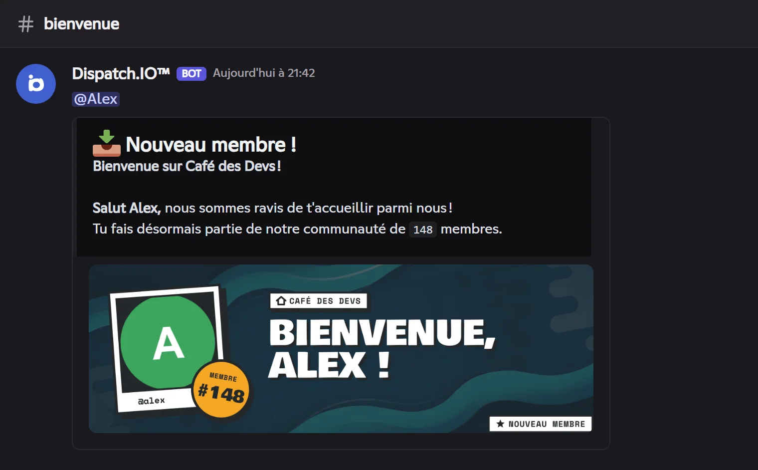 Le message par défaut : titre, texte d'accueil et carte. Message de bienvenue par défaut publié dans #bienvenue, avec la carte de bienvenue d'Alex