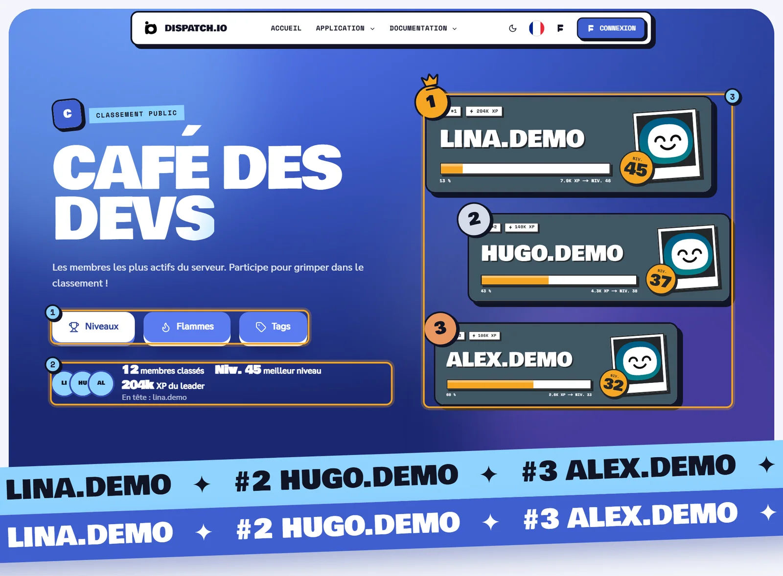 Classement des niveaux du serveur Café des Devs : en-tête bleu avec le nom du serveur, boutons Niveaux et Flammes, chiffres clés et podium des trois premiers